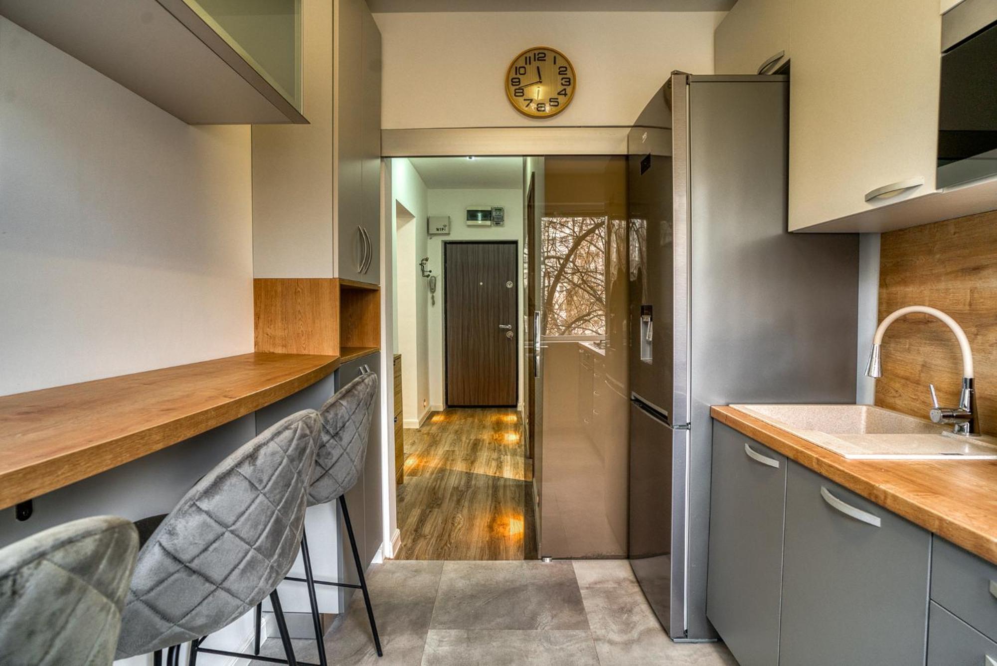 City Chic Retreat: Newly Renovated 1Br Apartment Bucharest Exterior photo