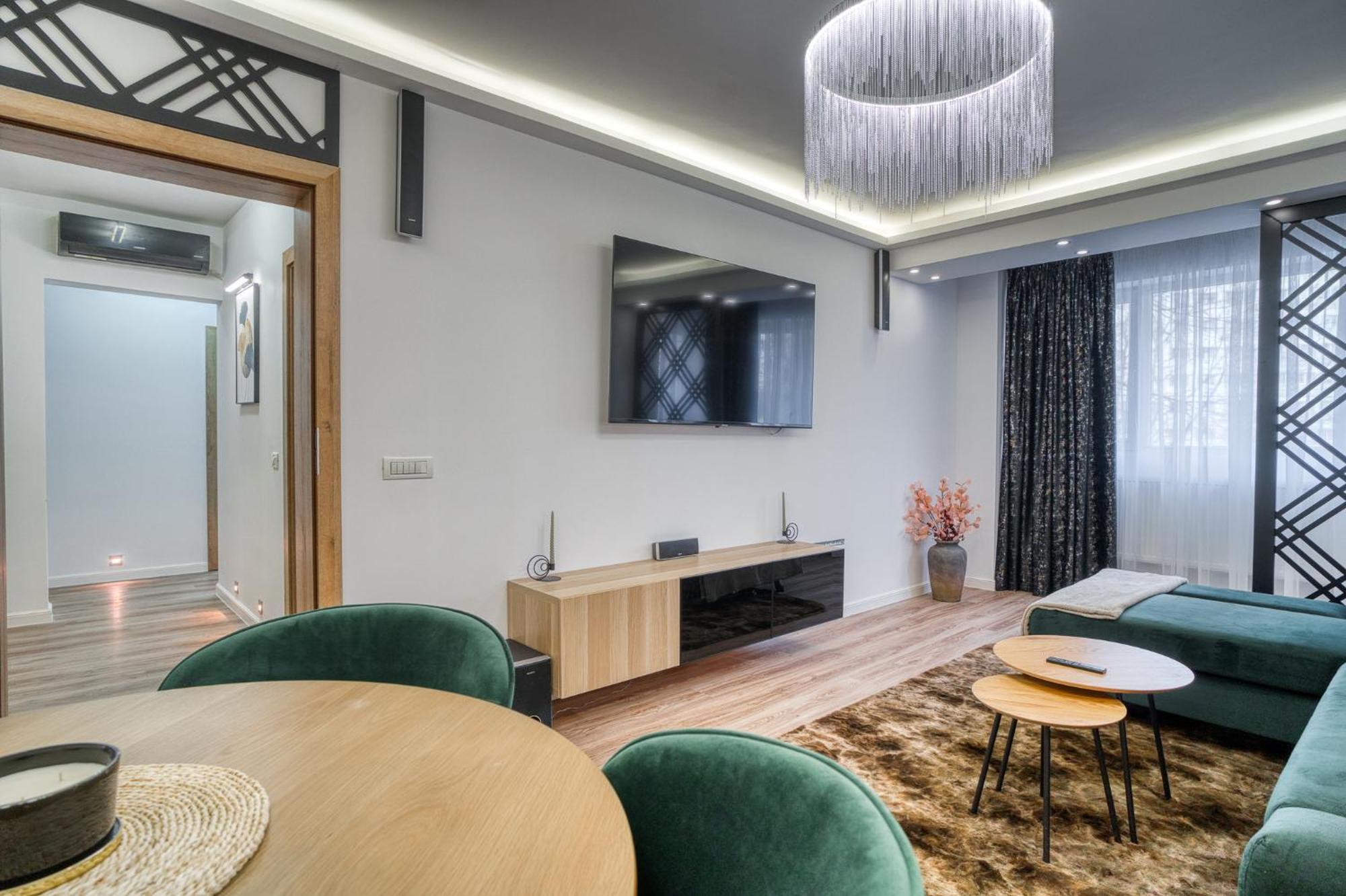 City Chic Retreat: Newly Renovated 1Br Apartment Bucharest Exterior photo
