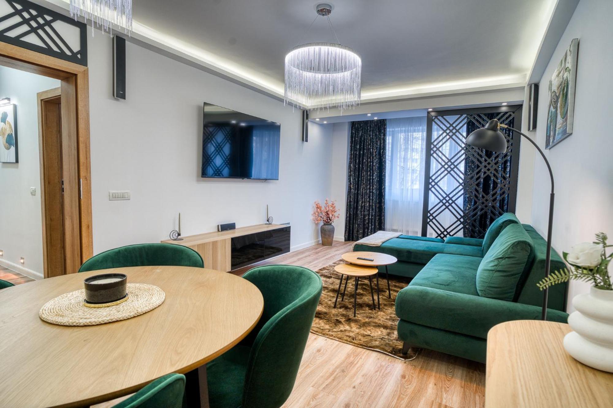 City Chic Retreat: Newly Renovated 1Br Apartment Bucharest Exterior photo