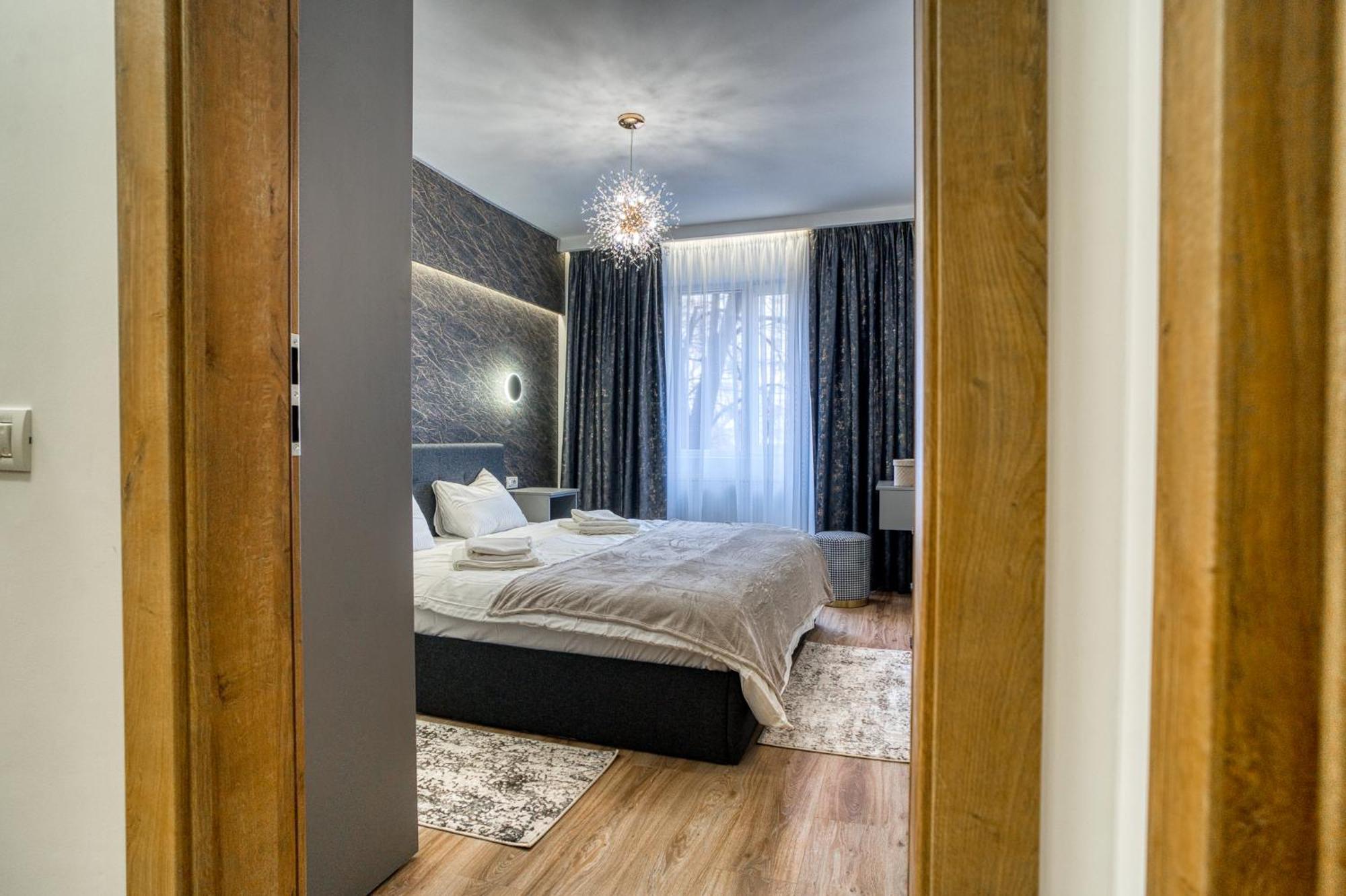 City Chic Retreat: Newly Renovated 1Br Apartment Bucharest Exterior photo